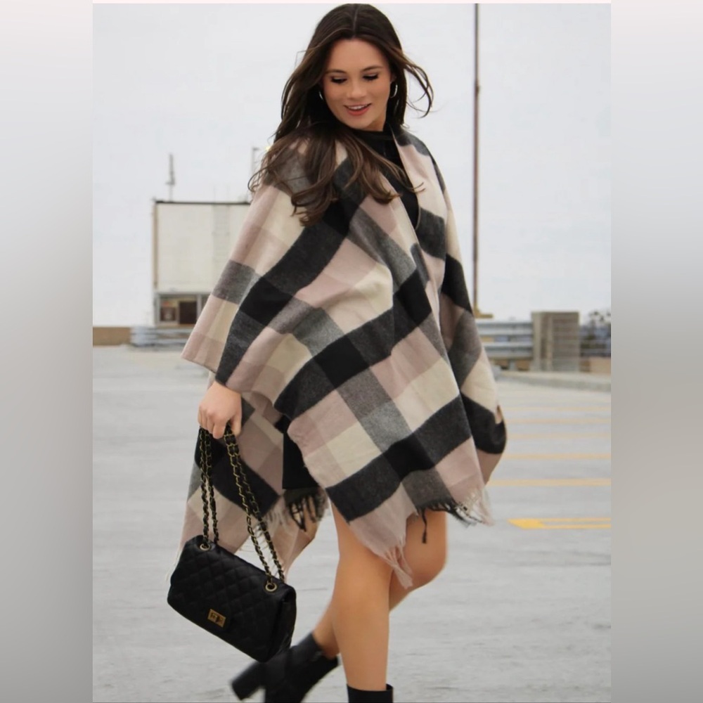 Style & Co. Color Block Poncho One Size